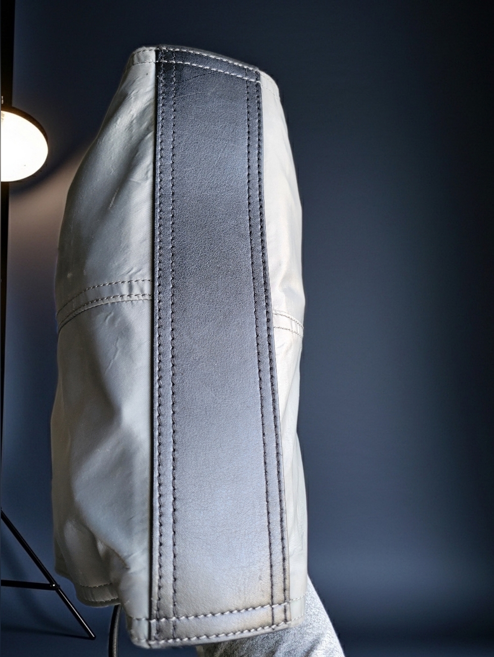 BURBERRY Grey/Black Leather And Nylon Small Buckleigh Tote - Picture 5 of 15